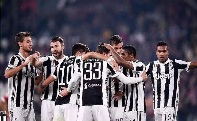 炉石传说电竞选手训练日常曝光