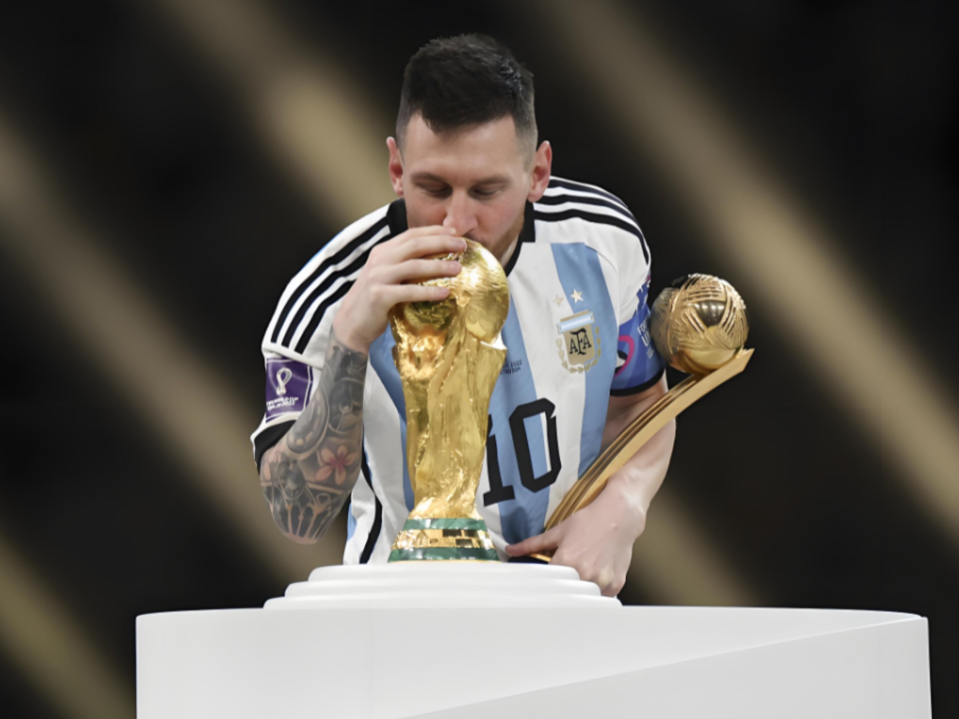 里程碑！凯恩打入个人职业生涯第400粒俱乐部进球