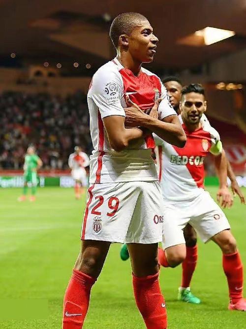 CS2电竞俱乐部运营分析