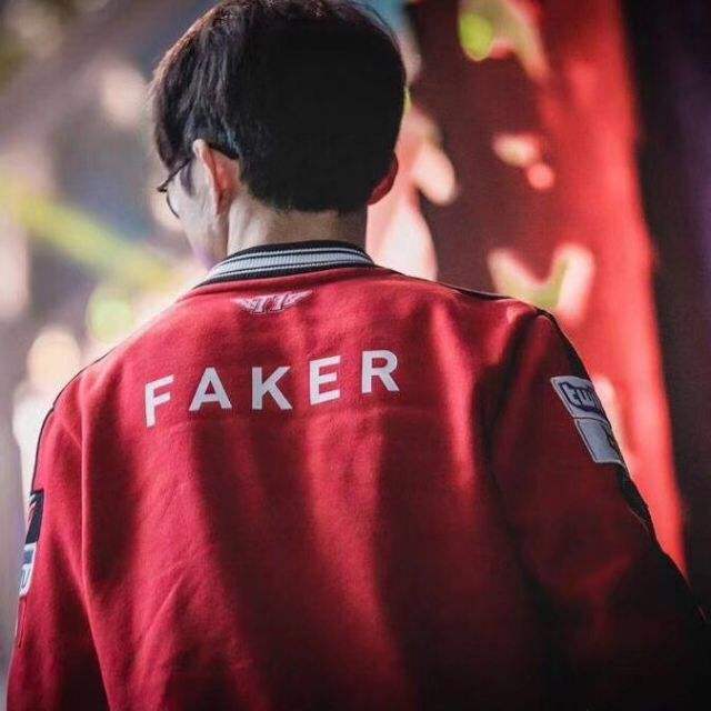 老人就是双C！ Flandre Anbesa完美开团， Anyone's Legend 在两波中击败 LGD Gaming 率先拿到赛点
