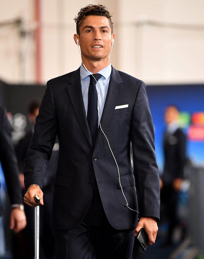 秀兵真集合了！Showmaker来到上海被粉丝围观